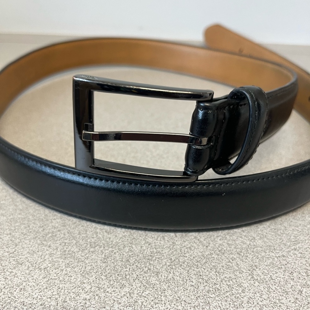 Dockers Men’s Black Leather Belt Sz 42